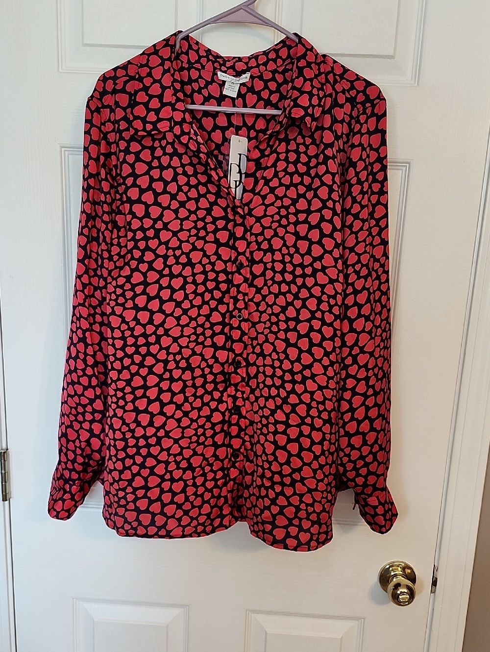 Women's Black & Red Heart Print Button-Up Blouse